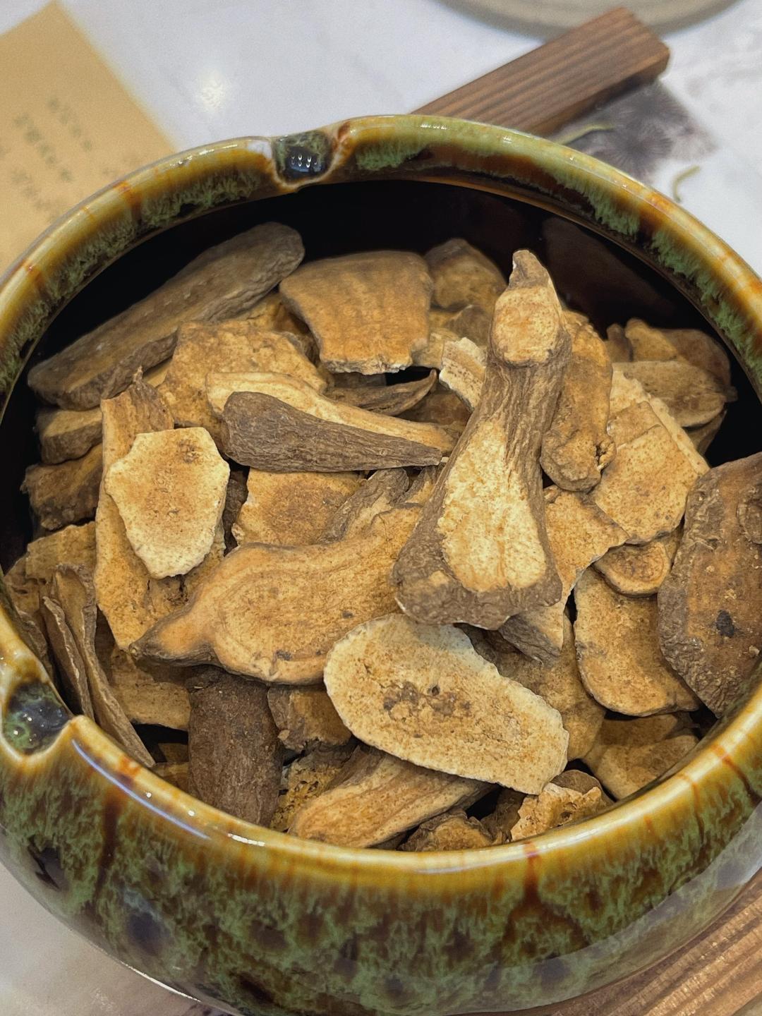 颈椎病、肩周炎、腰椎突出？新加坡贡方堂中医送你止痛最快的药方，请收好！