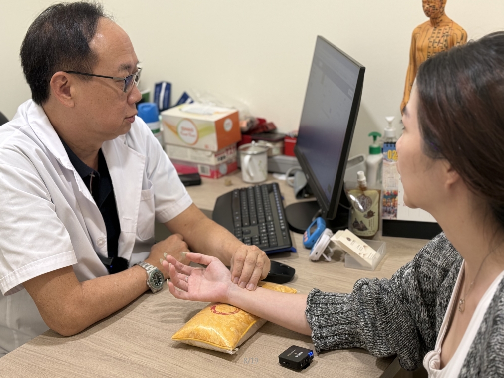 久备不孕怎么办？新加坡贡方堂TCM中医丘保润一方攻克不孕难关！