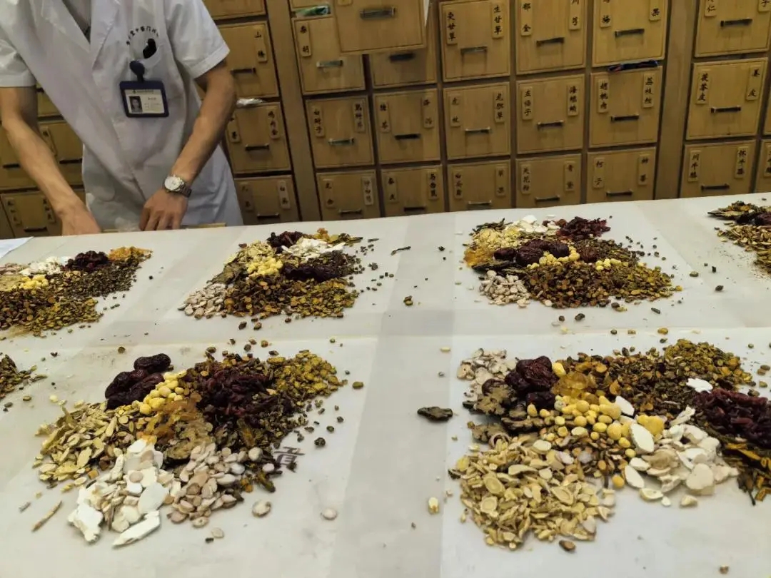 咳嗽变异性哮喘怎么办？新加坡贡方堂TCM丘保润有妙方效果好！