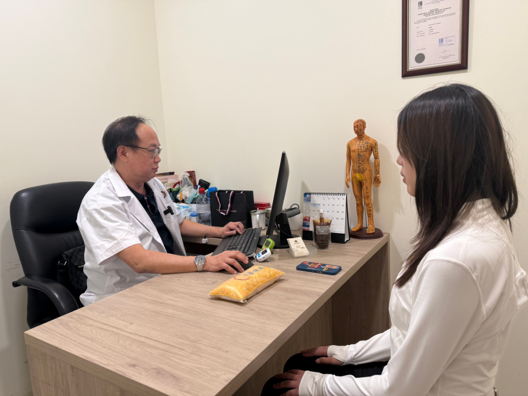 子宫肌瘤怎么办才能消除？新加坡贡方堂中医丘保润一方化掉！