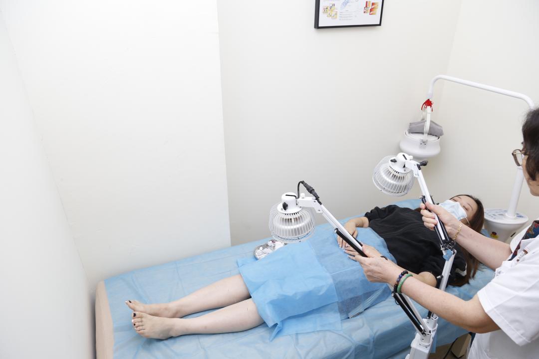 痛经严重经血色黑且血块多怎么办?新加坡贡方堂TCM丘保润内养外治调经止痛! 痛经严重经血色黑且血块多怎么办?新加坡贡方堂TCM丘保润内养外治调经止痛!