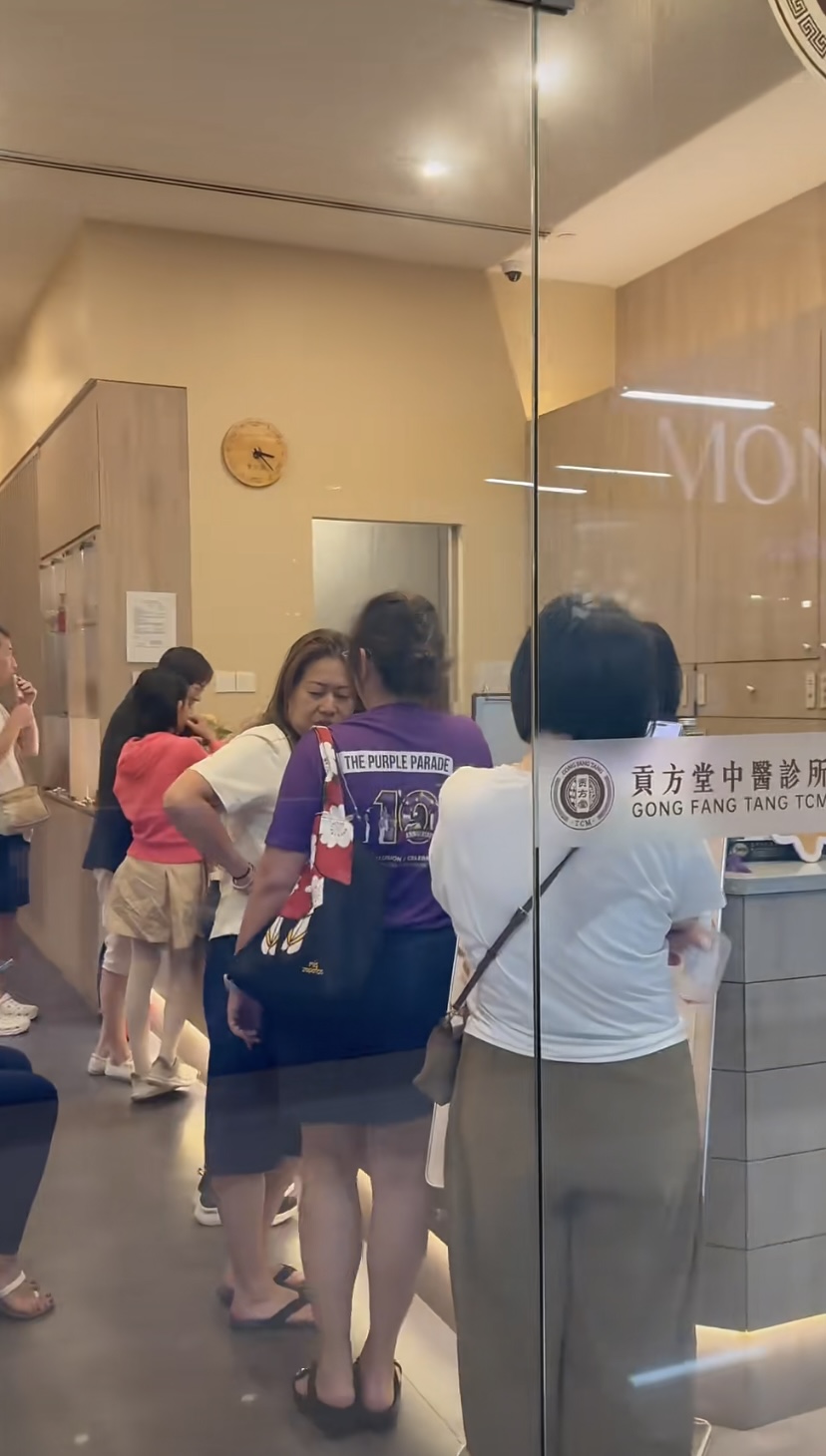 新加坡中医看乳腺结节怎么治疗？贡方堂TCM陈慧芳一方疏肝化痰散结，三管齐下