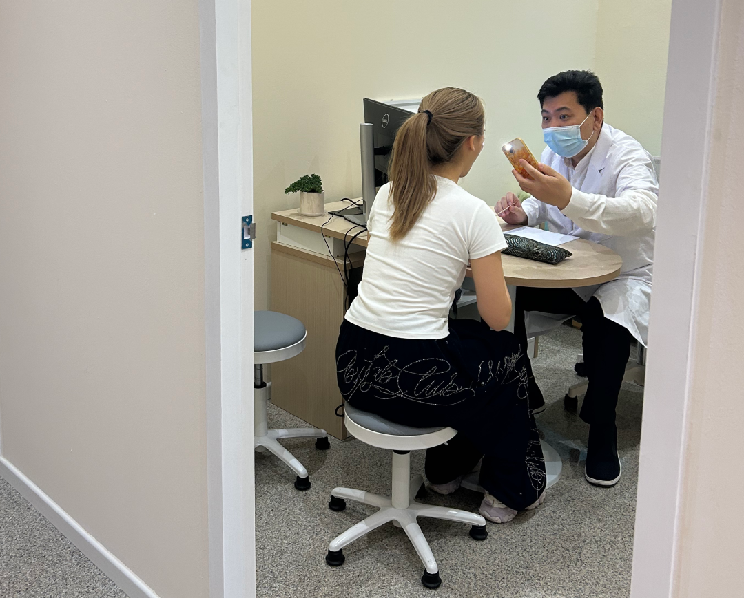 烟霾天咳到怀疑人生？新加坡牛车水贡方堂TCM王涛中医辨证治咳嗽！
